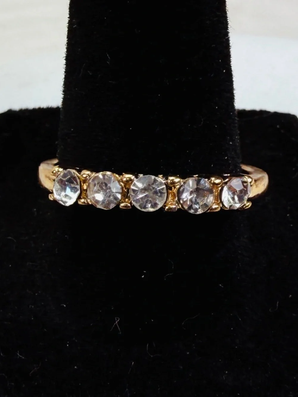 Goldtone Minimalist Women's Ring with Clear Accents size 8.75